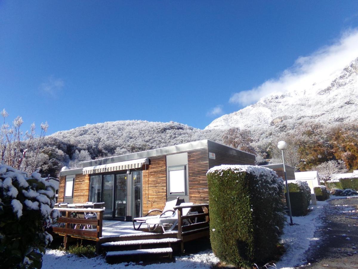 Camping Ecovillage Soleil Du Pibeste Agos-Vidalos المظهر الخارجي الصورة